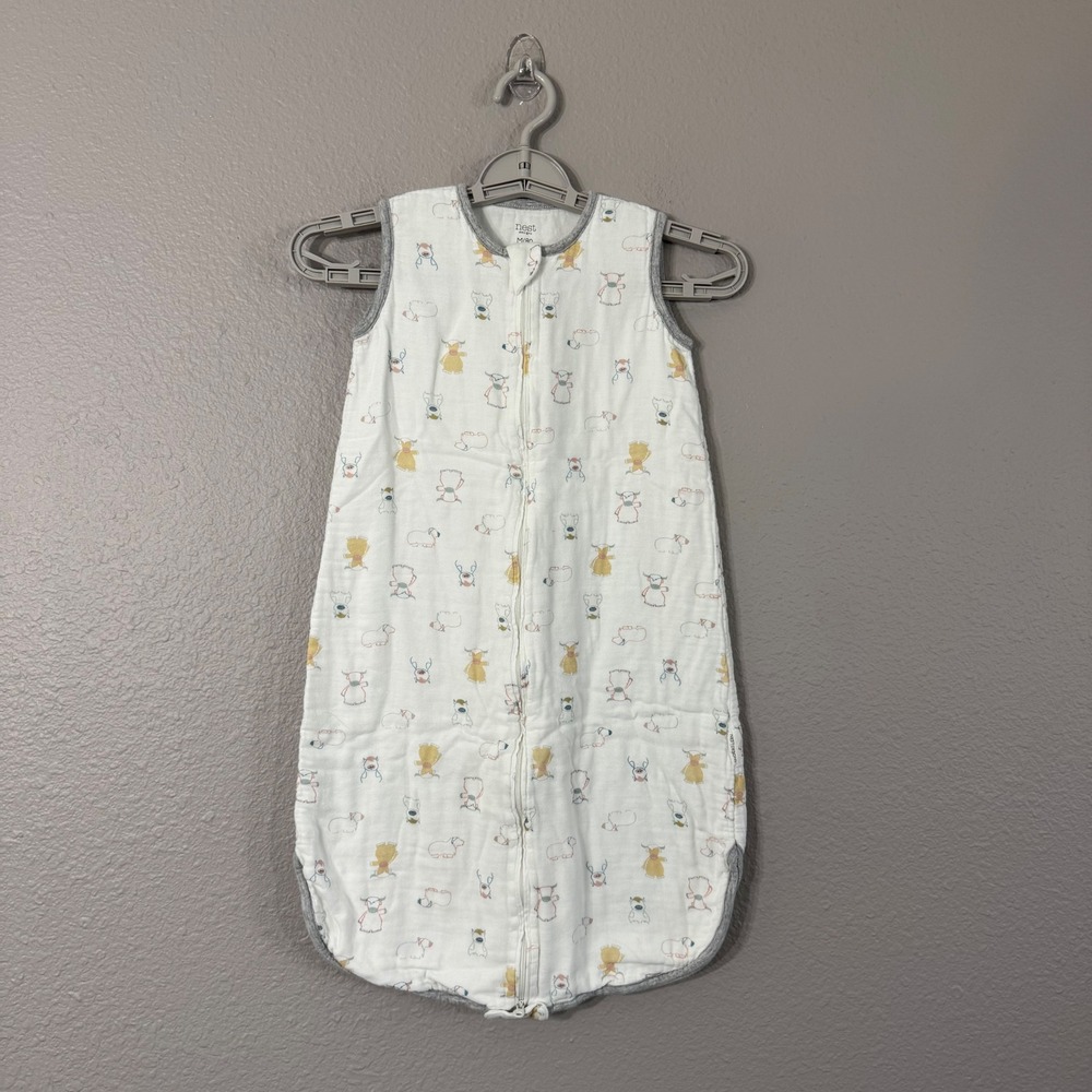 Nest Designs M/80 6+Mos .6 TOG White Highland Cow Print Bamboo Muslin Sleep Sack